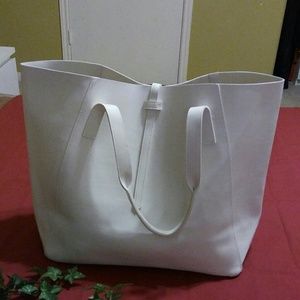 Saks Fifth Avenue Tote